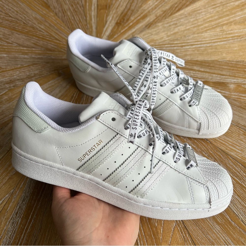 Adidas Superstar "Sneaker Queen"